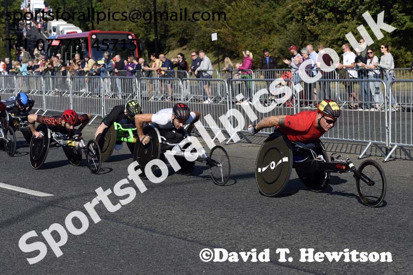 Wheelchair Simplyhealth Great North Run. Photo: David T. Hewitson/Sports for All Pics